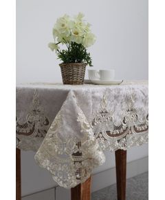 Скатерть 160х260 кофейный Magik Colection 20459