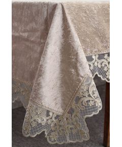 Скатерть 160х300 кофейный Magik Colection 20476