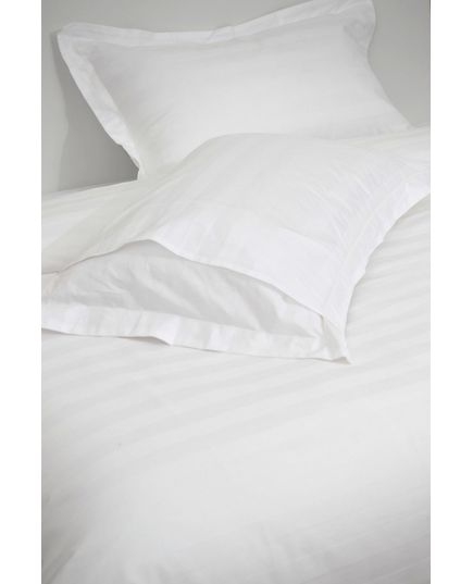 Комплект постельного белья 200х230 белый UG 19338, изображение 7